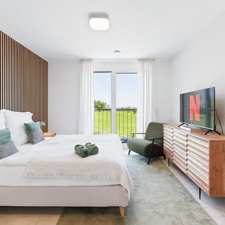 The Serviced - Design Apartments Stoccarda Camera foto